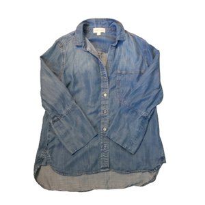 🎉👶 CLOSET SALE 👶🎉 Cloth & Stone Chambray Button Down Blouse Size S